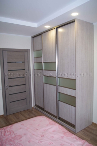 современный шкаф купе в спальню